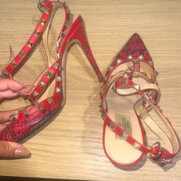 Valentino rock stud heels - Picture 2 of 5